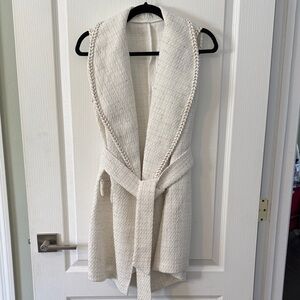 SHEIN Cream Sleeveless Belted Coat